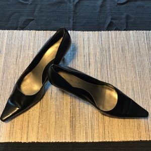 Black US 11M Pointy Heels